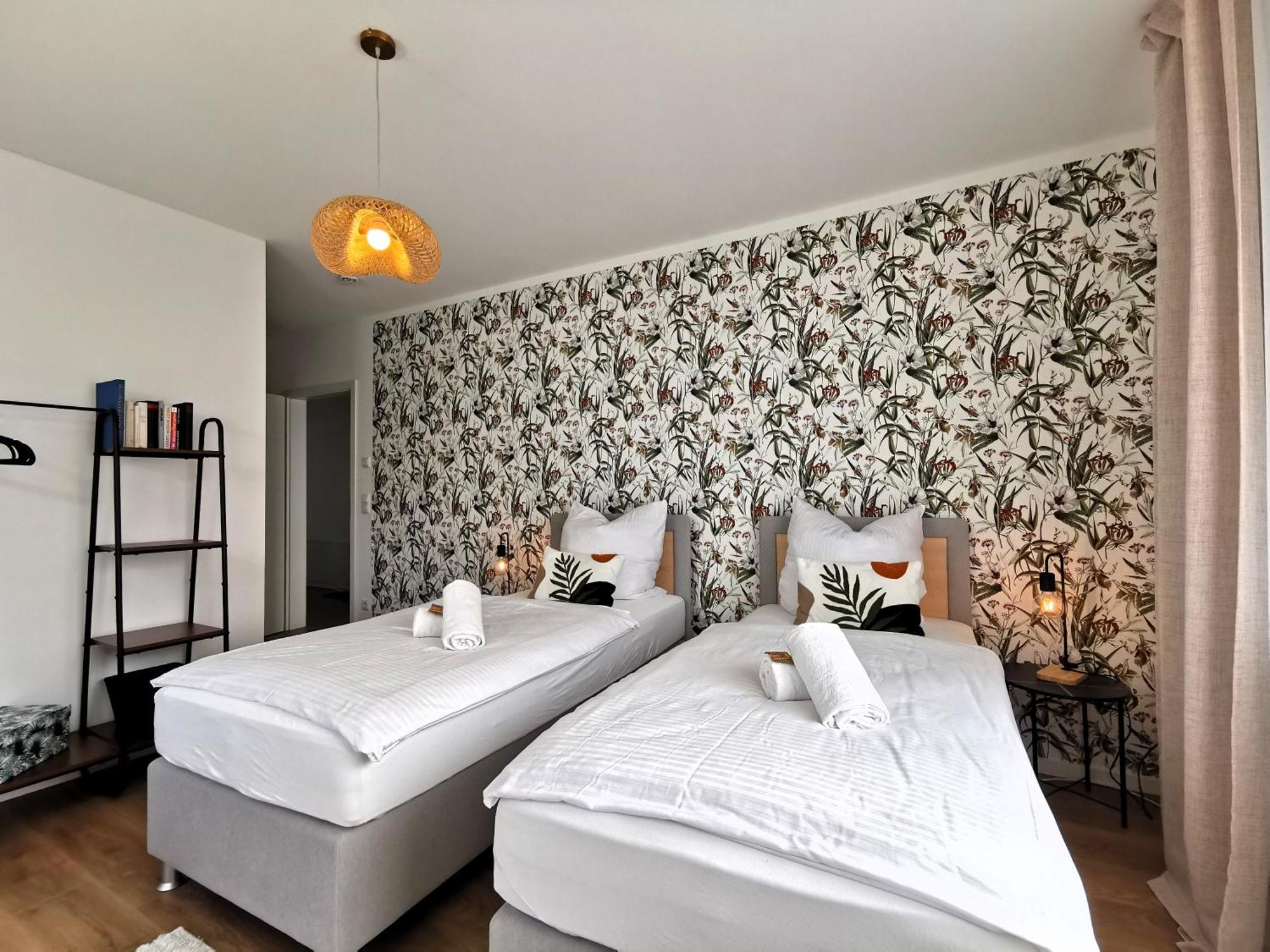 Bohnapartments Haus Zocheblick - 2 Kostenlose Parkplaetze - Sehr Ruhig - 4 Schlafzimmer - Neubau - Vollausstattung - Wlan Hoppegarten Extérieur photo