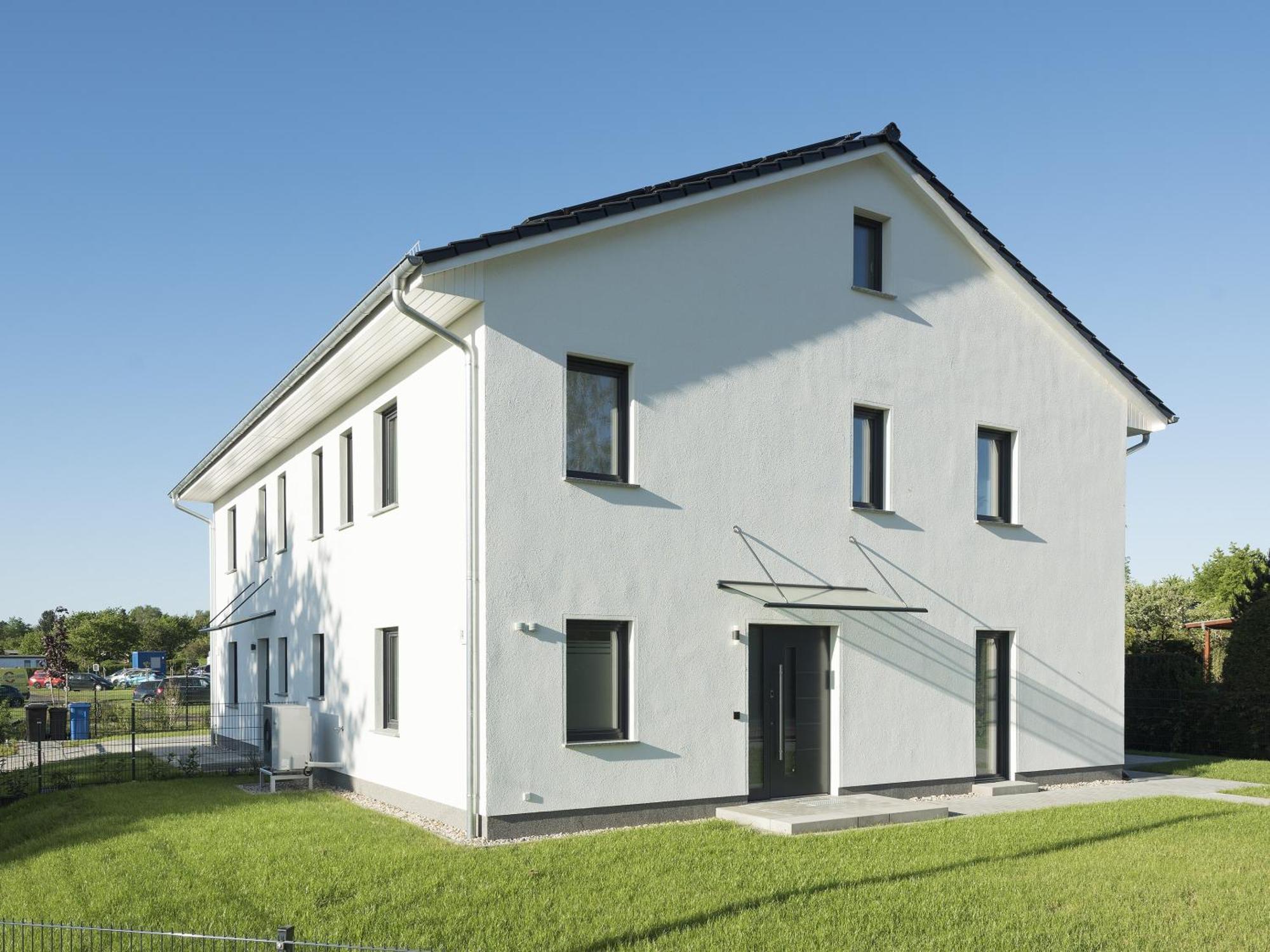 Bohnapartments Haus Zocheblick - 2 Kostenlose Parkplaetze - Sehr Ruhig - 4 Schlafzimmer - Neubau - Vollausstattung - Wlan Hoppegarten Extérieur photo